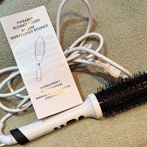 Bondi boost - Infrared Bounce Brush with Black Bristles